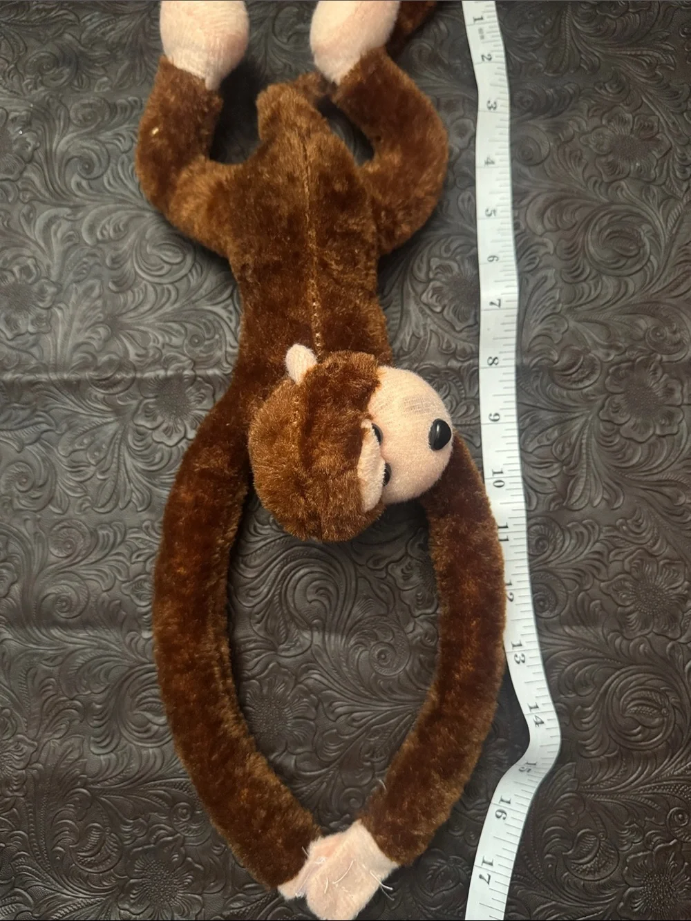 N/A neck hugger